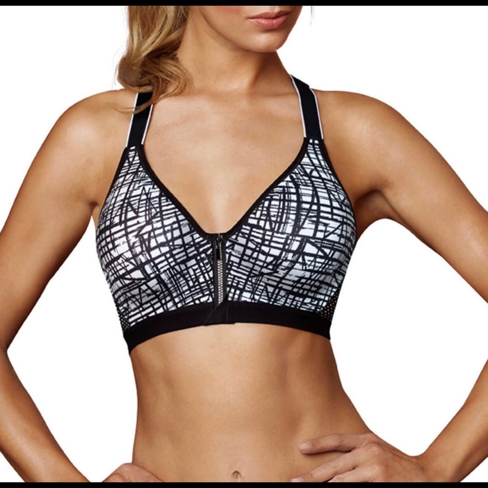 Maidenform Racerback Sports Bra